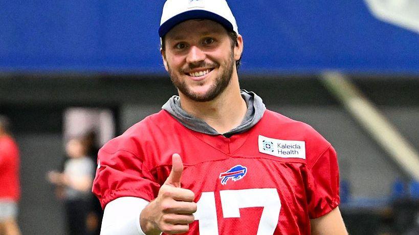 Quarterback Josh Allen gives a thumbs up gesture during the Buffalo Bills mandatory minicamp in June 2026