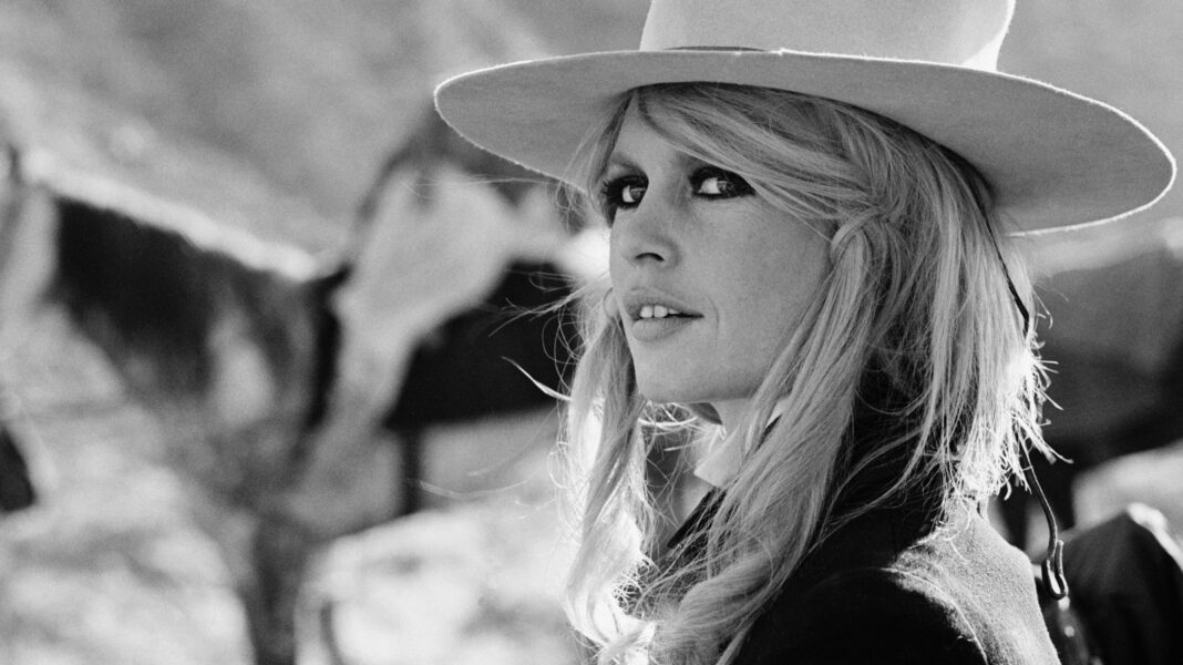 Brigitte Bardot, who plays Countess Irina Lazaar, on the set during the filming of the 1968 western 