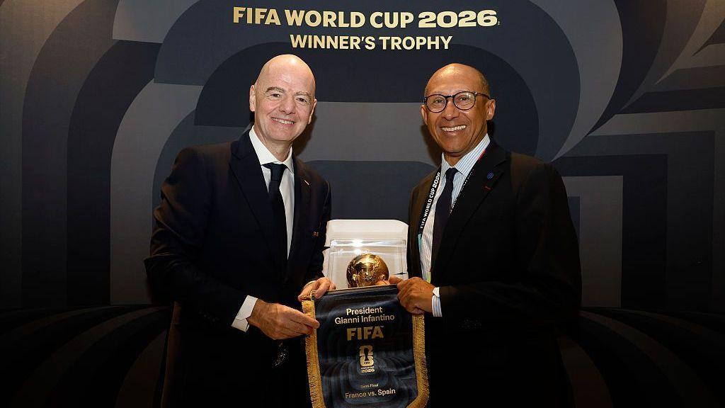 Gianni Infantino and Philippe Diallo