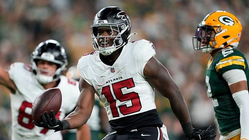 Brian Robinson Jr celebrates after scoring a touchdown for the Atlanta Falcons against the Green Bay Packers in September 2026