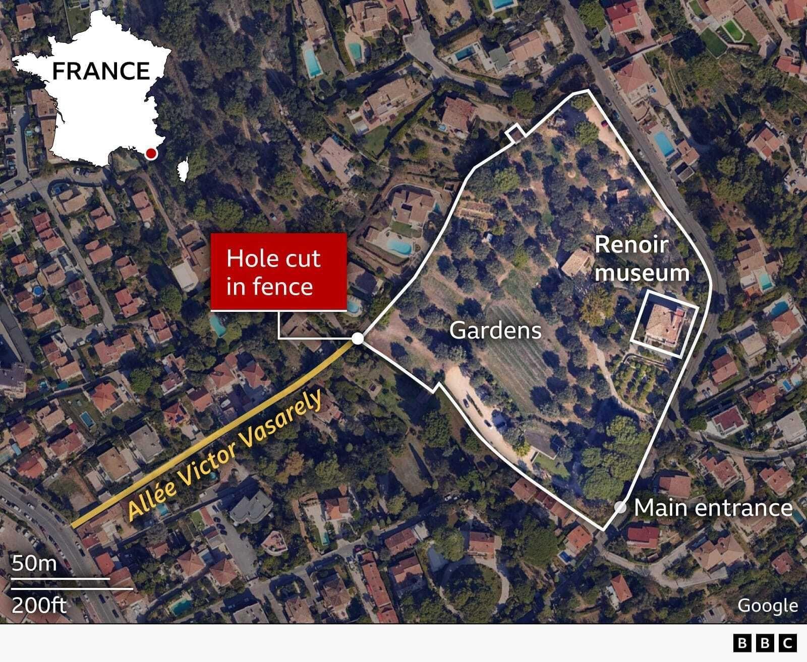 Annotated aerial map of the Renoir museum estate in in Cagnes-sur-Mer, France. The museum building, gardens and main entrance are labelled within a white outline marking the property boundary. A red label indicates the location where a hole was cut in the perimeter fence on the western side of the grounds, near Allée Victor Vasarely. An inset map of France shows the site in the south-east of the country.