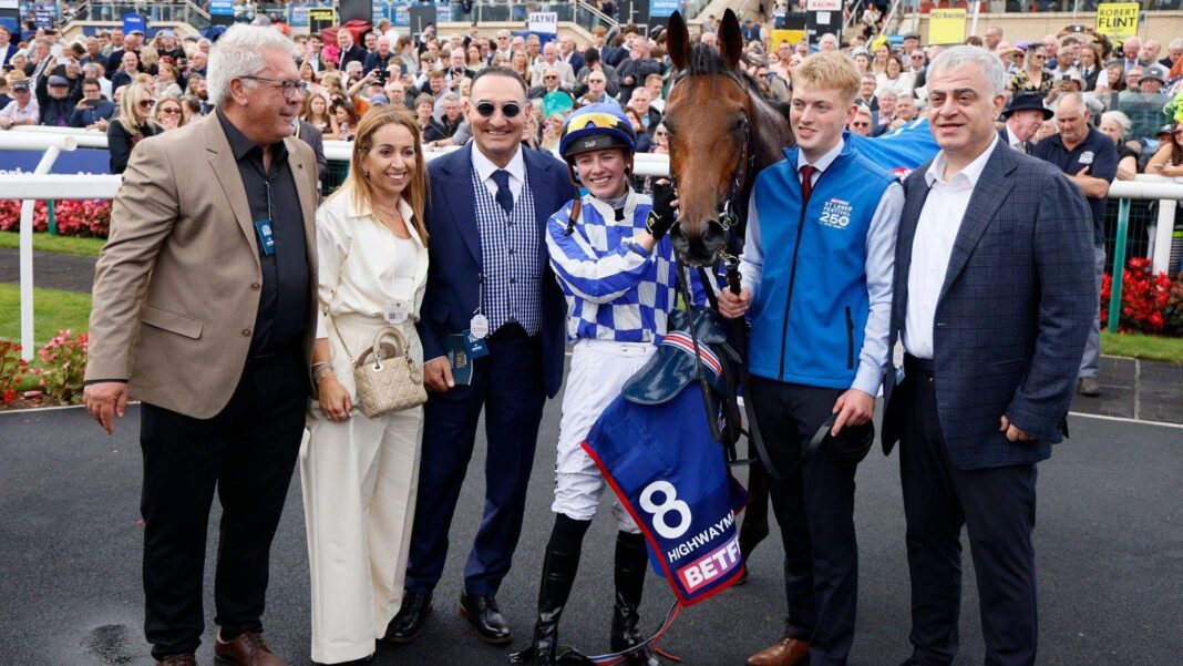 Saffie Osborne, Highwayman and the horse's team