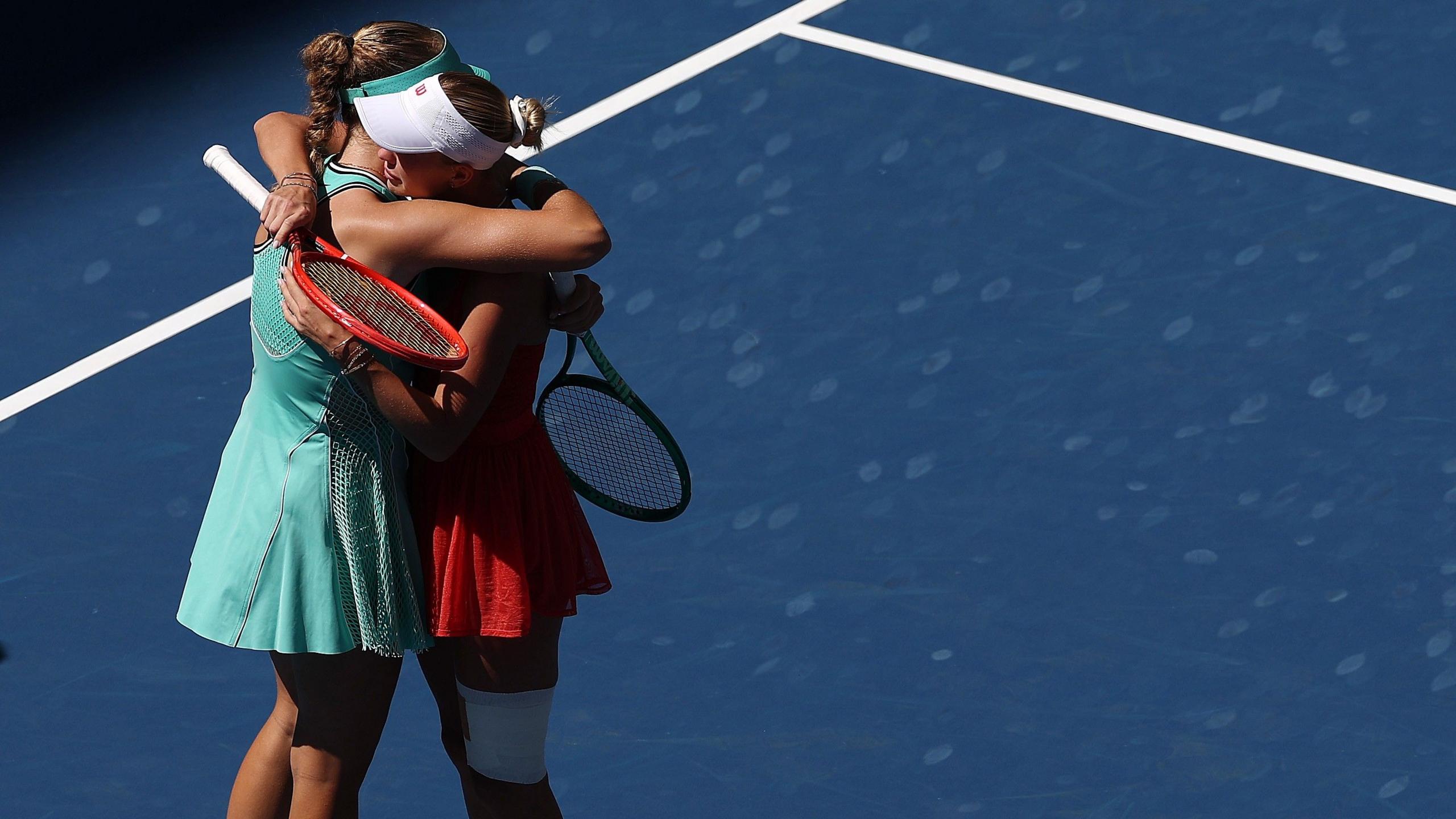 Mirra Andreeva consoles Anastasia Potapova