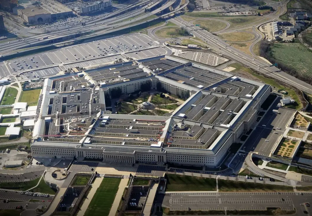 US military disabled ad tracking on troops’ devices following reports of targeted attacks image