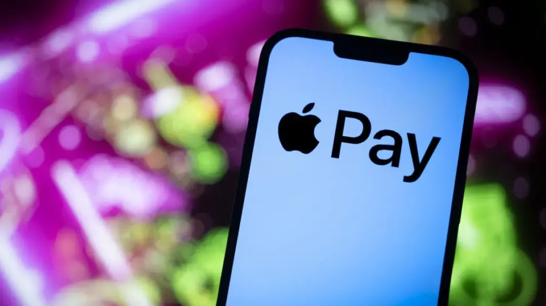 Apple Pay set to launch in India with Axis Bank today, sources say image