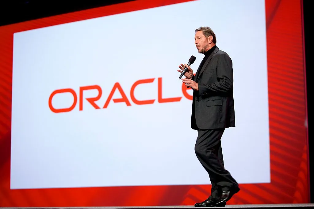 Larry Ellison cancels $7.5 billion sale of Oracle stock image