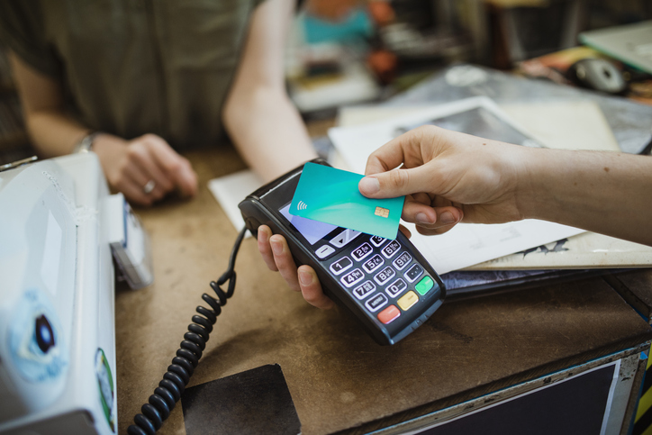 Are there any free card readers for small businesses? image