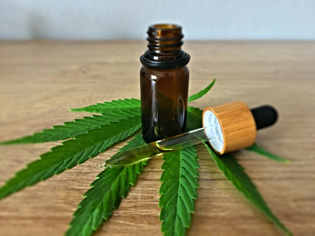 Why A UK CBD Shelf Is Not A Canadian Dispensary image