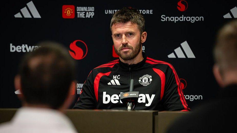 Manchester United head coach Michael Carrick