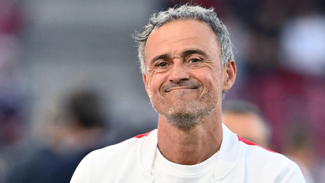 Luis Enrique smiling