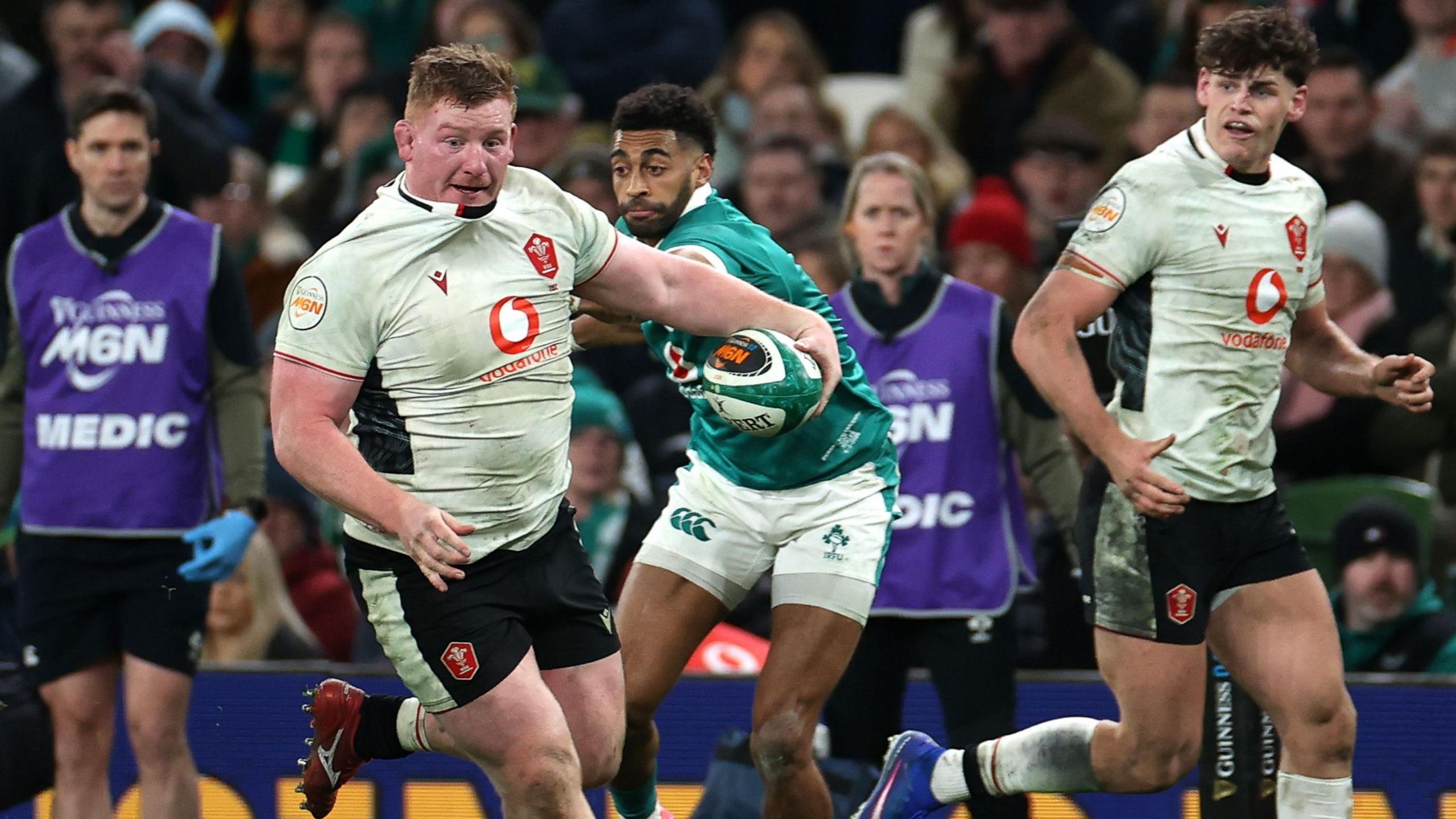 Rhys Carre sprints away from the Irish defence to score in Dublin