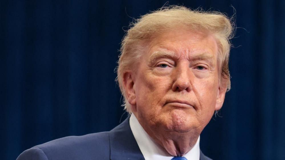 Trump says US position on Falklands ‘one of many’ under review Trump says US position on Falklands ‘one of many’ under review