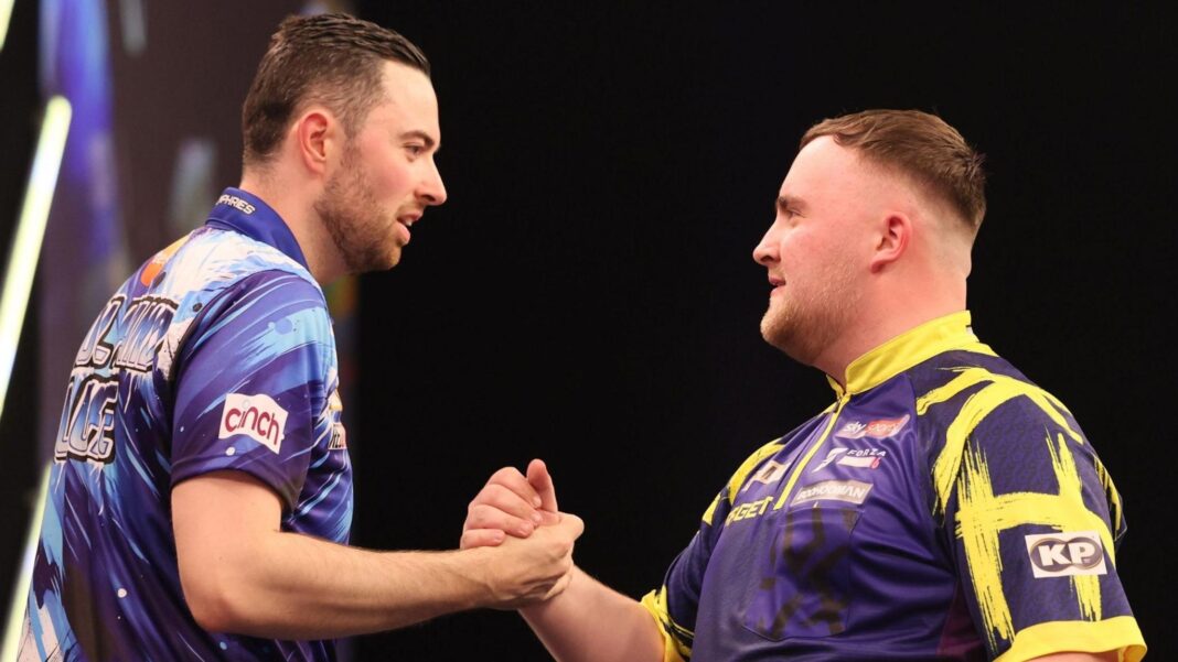 Luke Humphries (left) and Luke Littler clasp hands
