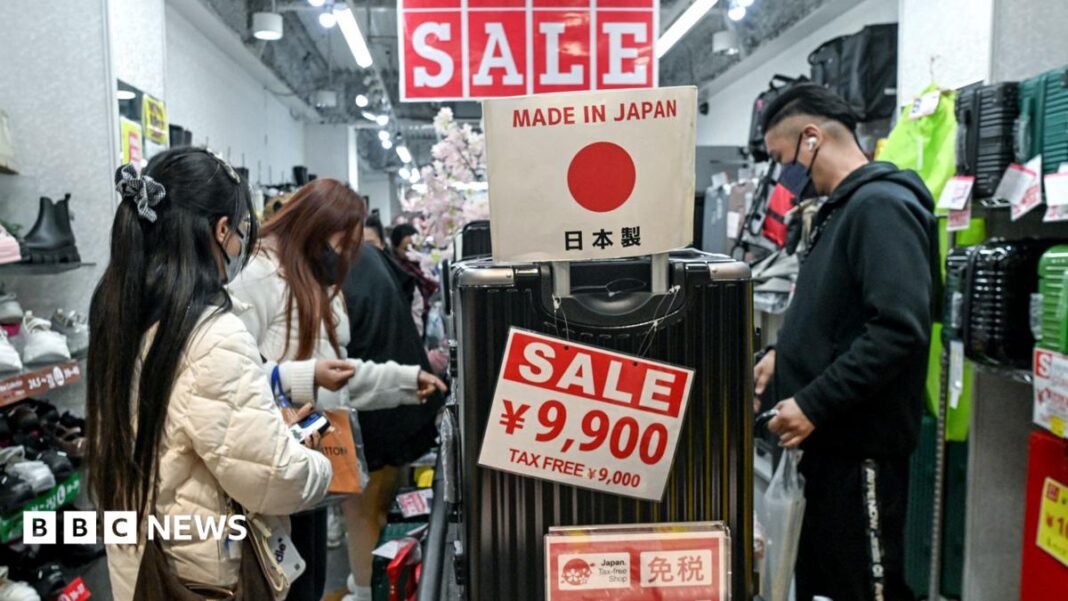 Japan raises interest rate to new 31-year high to curb rising prices Japan raises interest rate to new 31-year high to curb rising prices