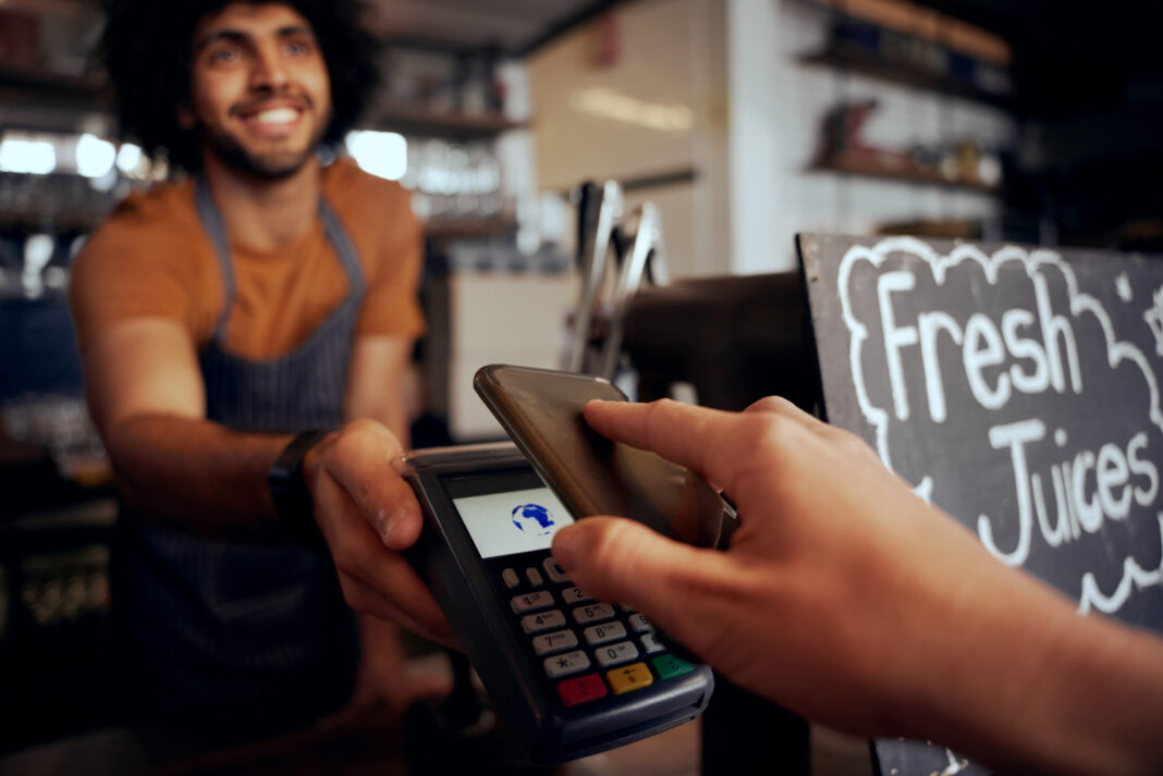 10 card payment machines ideal for small business image
