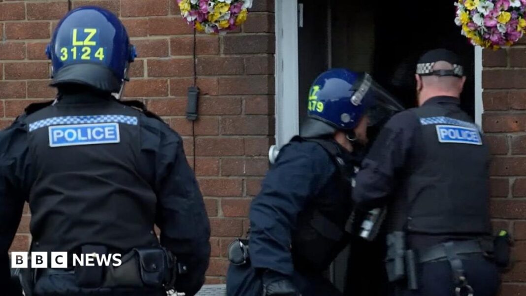Watch: Police raid organised crime targets in Teesside image