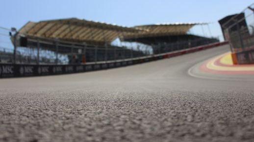 Madring's La Monumental banked corner