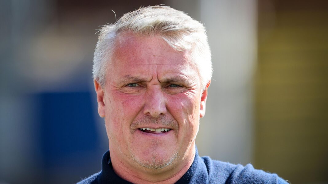 A headshot of Lee Clark
