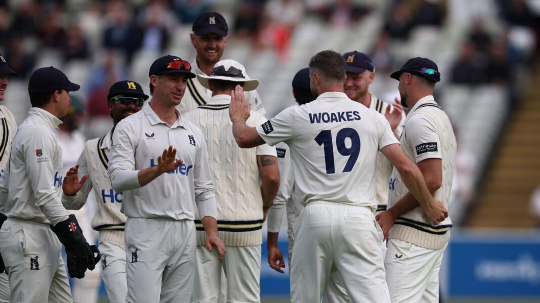 Leicestershire relegated by Warwickshire, subject to points appeal Warwickshire's players, led by former England all-rounder Chris Woakes, celebrate taking a wicket