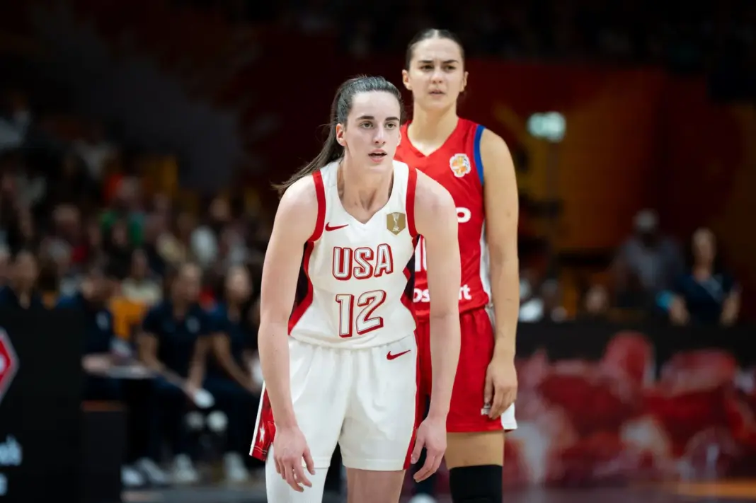 “CC can’t even get minutes” – WNBA Fans Stunned As Caitlin Clark Becomes Team USA’s Lone Face In FIBA Leader Stats Despite Coming Off The Bench “CC can’t even get minutes” – WNBA Fans Stunned As Caitlin Clark Becomes Team USA’s Lone Face In FIBA Leader Stats Despite Coming Off The Bench
