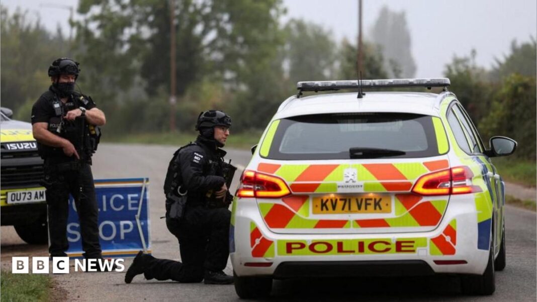 ‘Quantity of petrol’ but no explosives found in three vehicles near RAF Fairford ‘Quantity of petrol’ but no explosives found in three vehicles near RAF Fairford