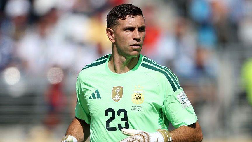 Emiliano Martinez