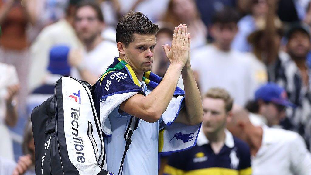 Alexander Blockx of Belgium acknowledges the crowd after losing to Karen Khachanov