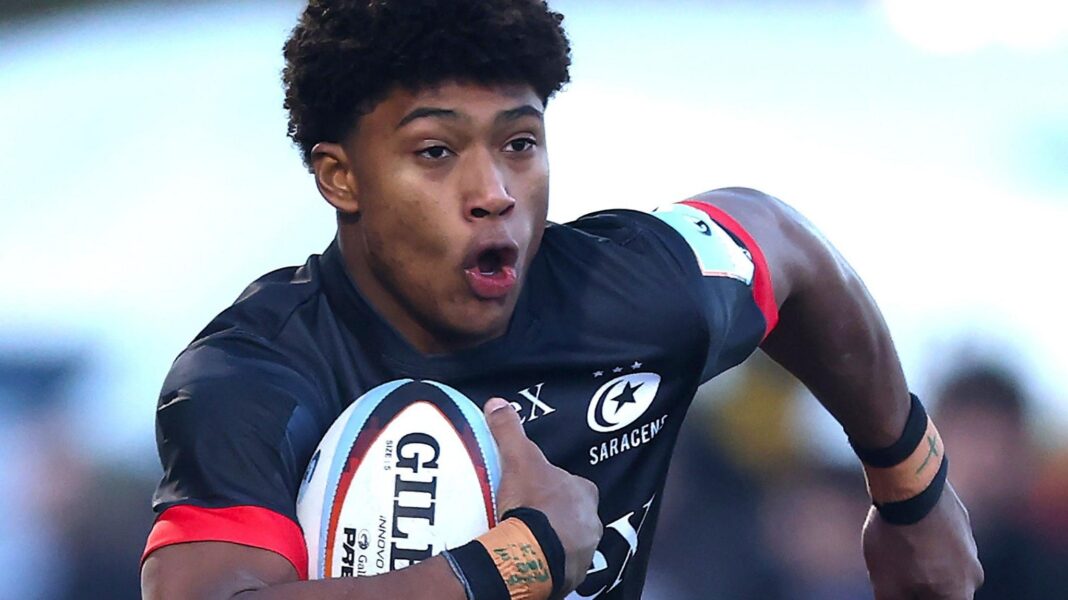 Why England wing Caluori played on with detached wrist ligament Noah Caluori
