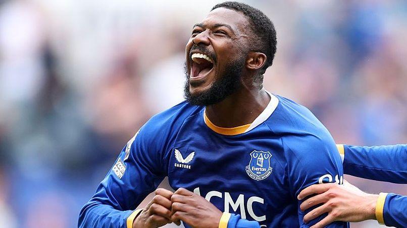 Maitland Niles celebrates