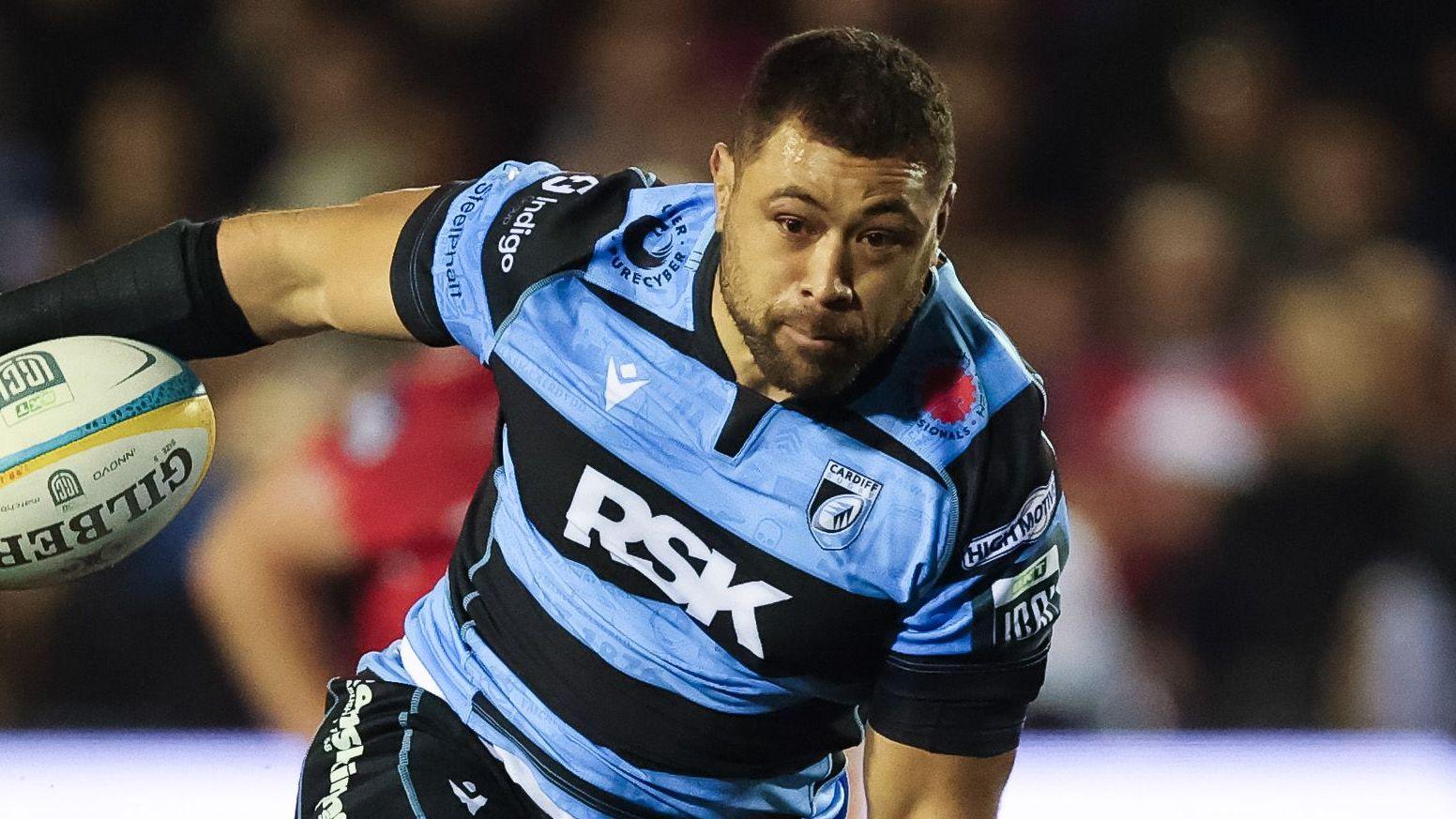 Taulupe Faletau carries the ball for Cardiff