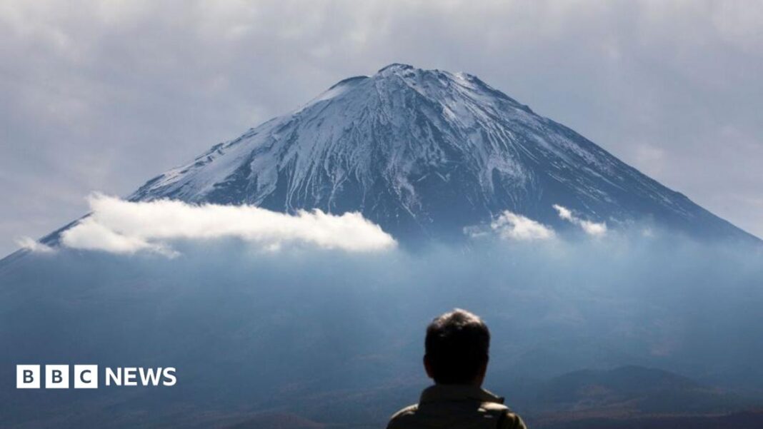 Got lost on Mount Fuji off-season? You’ll have to pay for your rescue Got lost on Mount Fuji off-season? You’ll have to pay for your rescue