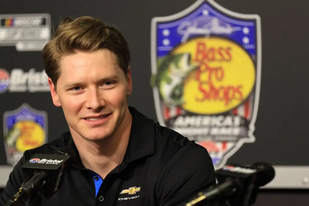 Josef Newgarden picks Bristol as his first choice for Cup debut; wishes for more IndyCar-NASCAR joint weekends Josef Newgarden picks Bristol as his first choice for Cup debut; wishes for more IndyCar-NASCAR joint weekends