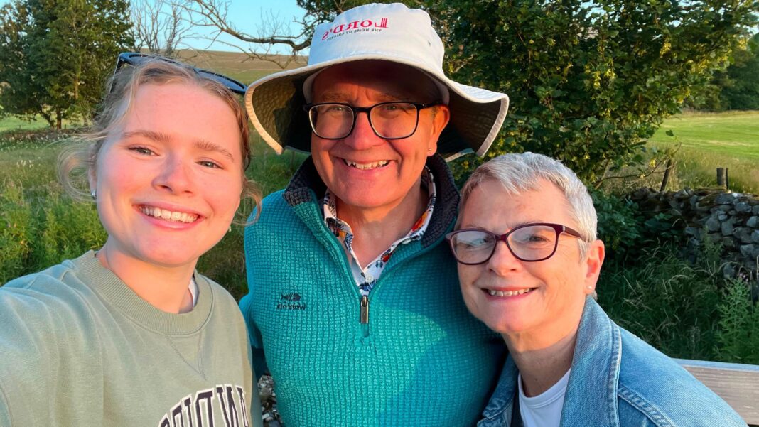 I’d rather pay thousands on a holiday: Meet the pensioners spending the kids’ inheritance Sarah and Geoff Moorhouse with their daughter Poppy