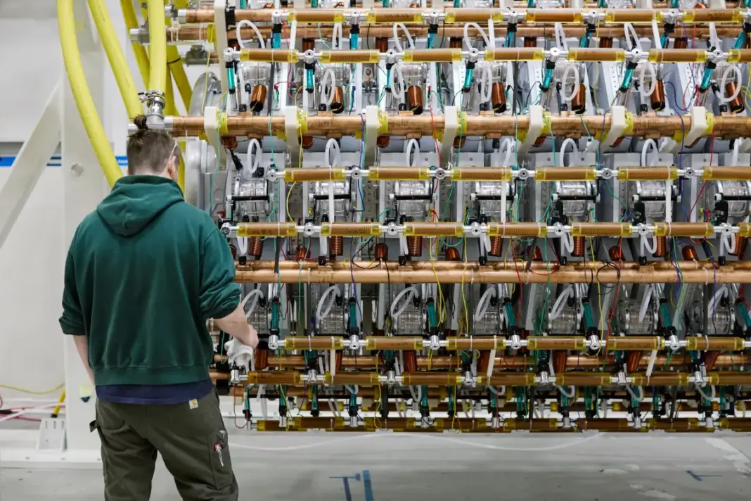 Fusion power startups find new partners in the defense world image