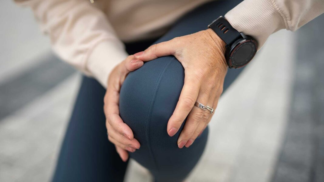 When Does Joint Pain Really Start? The Average Age When Brits First Notice It image
