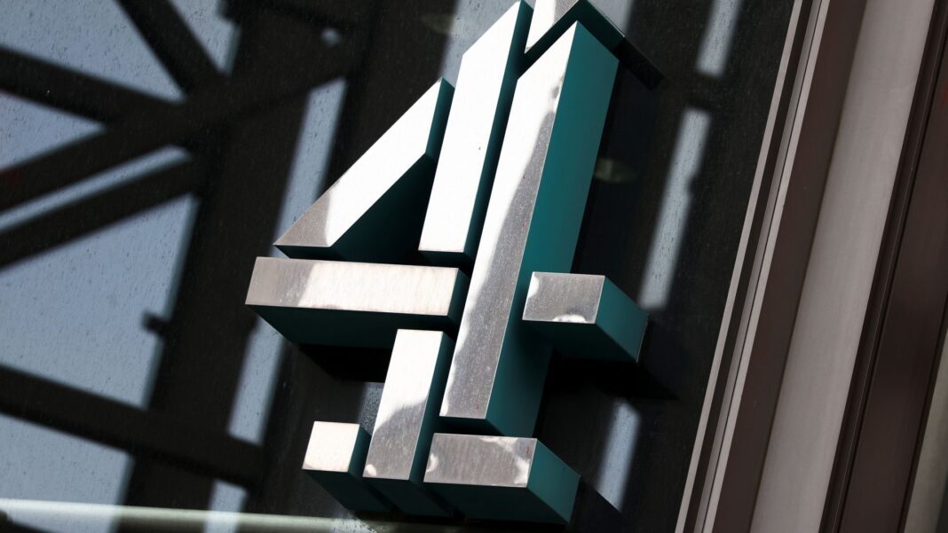 Skynews channel 4 4 7253922