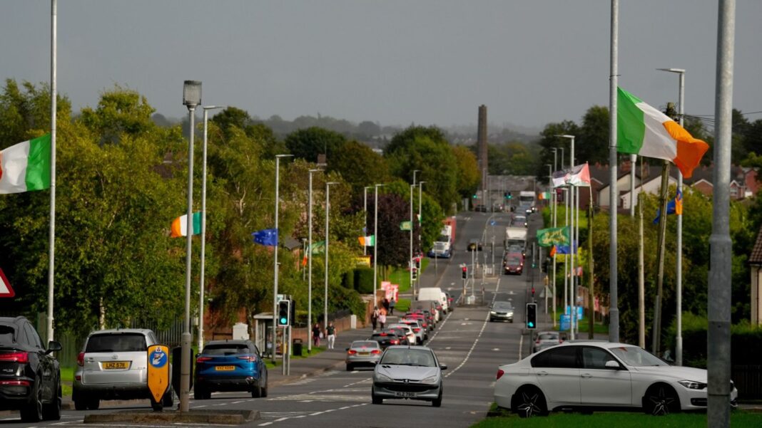 Controversial loyalist parade in Northern Ireland to go ahead after court battle Skynews garvaghy road portadown 7362155