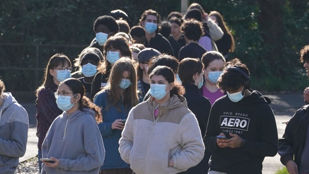 Scientists reveal why Kent meningitis outbreak was so deadly Skynews meningitis kent facemasks 7204612