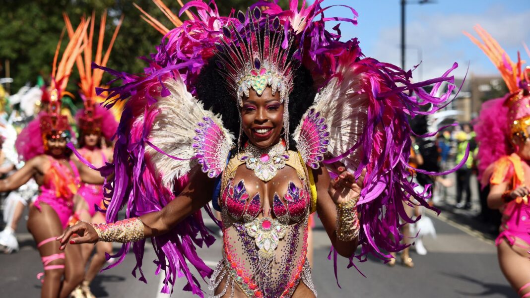Hundreds arrested and weapons seized at Notting Hill Carnival Hundreds arrested and weapons seized at Notting Hill Carnival