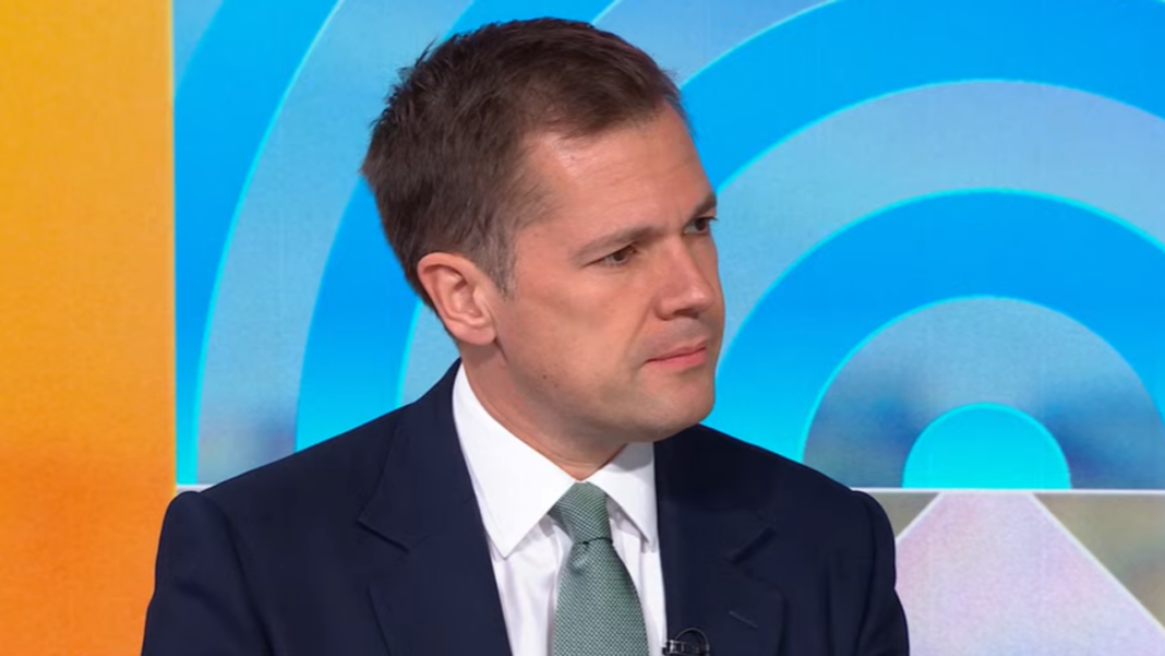 ‘Boohoo… get a life’: Jenrick mocks protester after Reform party conference scuffle Skynews robert jenrick 7342859