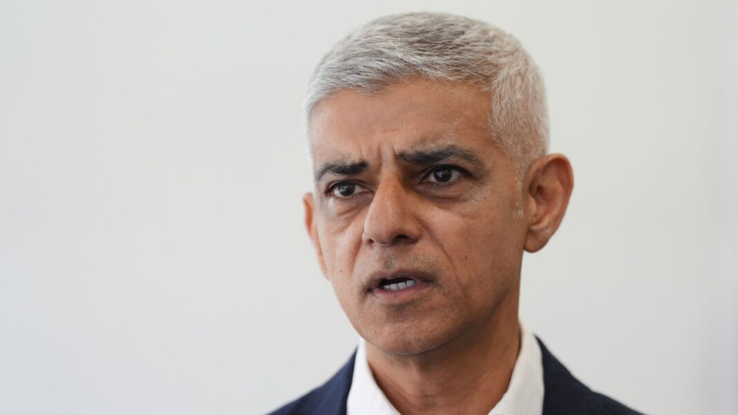 Sadiq Khan says he’s been scammed after London mayor convicted of failing to tax car Sadiq Khan says he’s been scammed after London mayor convicted of failing to tax car