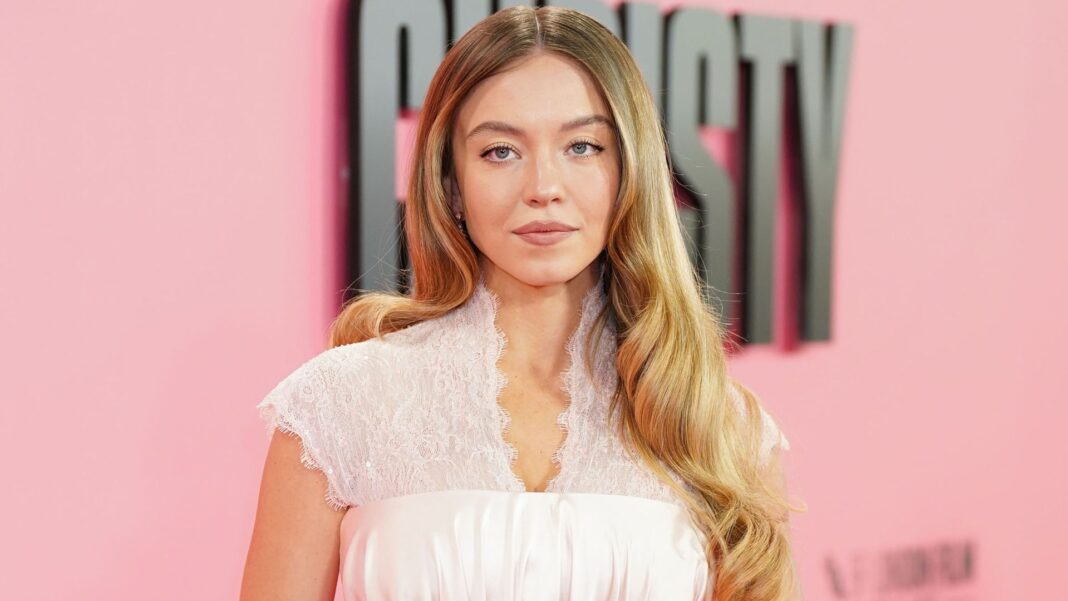 Athletes criticise Sydney Sweeney’s nude sports betting ad campaign Skynews sydney sweeney actress sydney sweeney 7351405