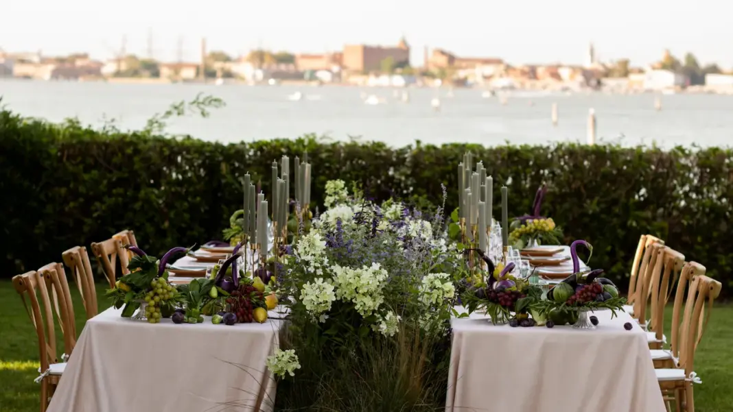 At the Venice Film Festival, One Critic Hosts a Fabulous Dinner Party 001 mnt0242