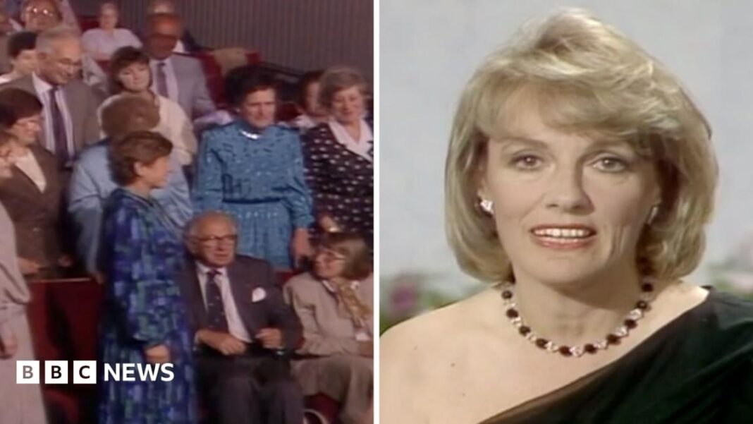 Moment Esther Rantzen surprises Nicholas Winton with children he saved image