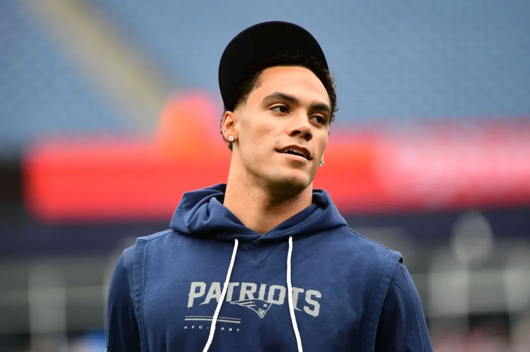 “Josh Allen finna dominate” “We’re cooked”: NFL fans react to Christian Gonzalez and Christian Barmore being ruled out for Patriots vs Bills clash “Josh Allen finna dominate” “We’re cooked”: NFL fans react to Christian Gonzalez and Christian Barmore being ruled out for Patriots vs Bills clash