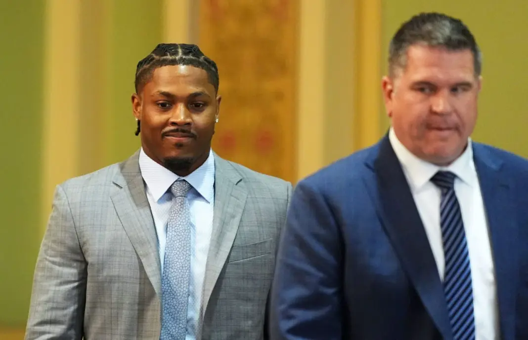 Josh Jacobs’ altercation video with “woman” gets blocked by Packers RB citing “dignity” in “criminal” justice Josh Jacobs’ altercation video with “woman” gets blocked by Packers RB citing “dignity” in “criminal” justice