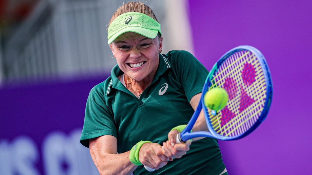 Dart stuns Badosa to make second career semi-final Harriet Dart grits her teeth as she plays a backhand against Paula Badosa