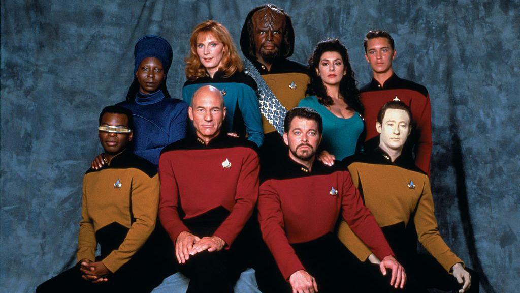 Patrick Stewart and the cast of Star Trek: The Next Generation