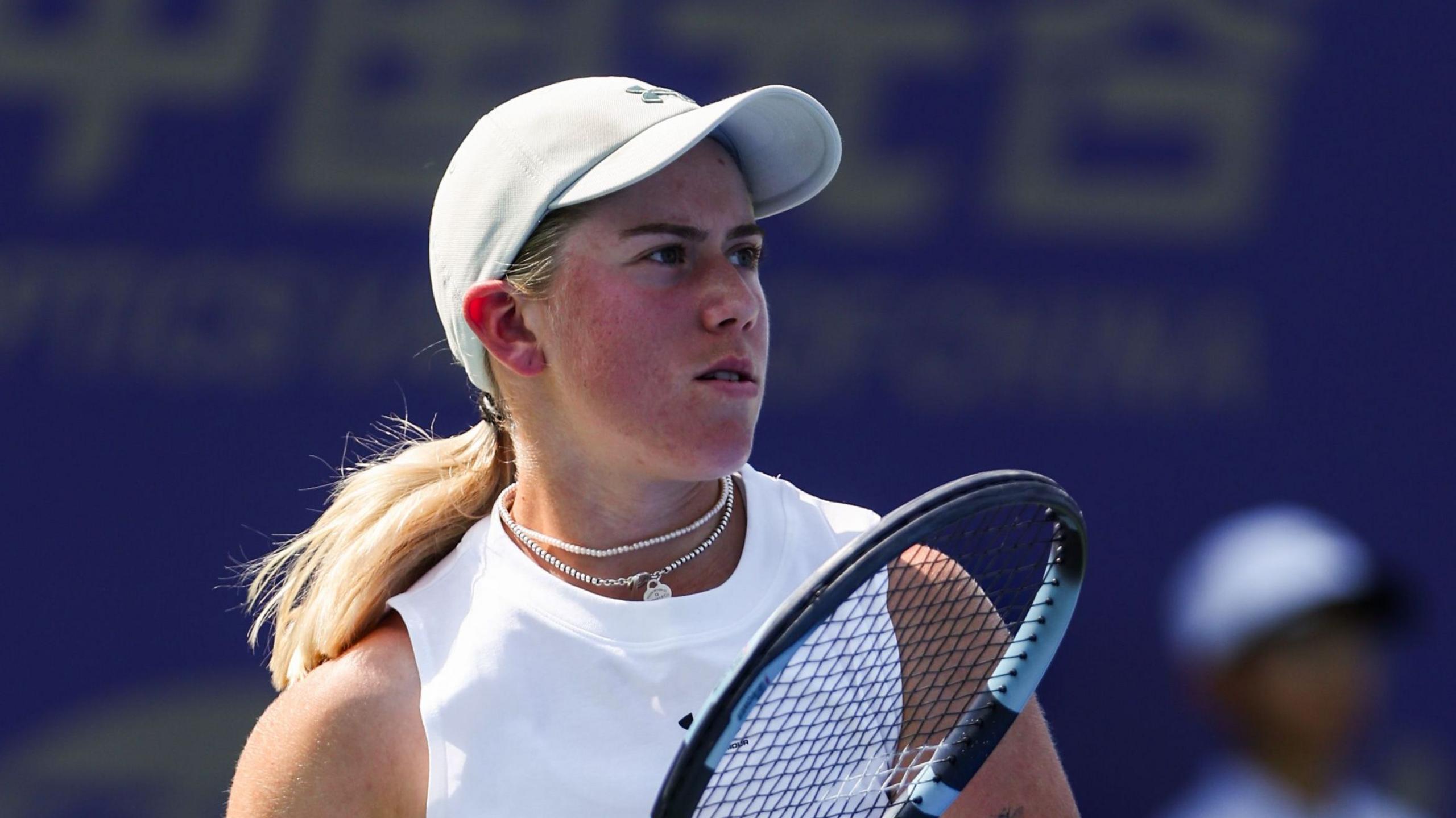 Sonay Kartal lines up a return at the Wuhan Open