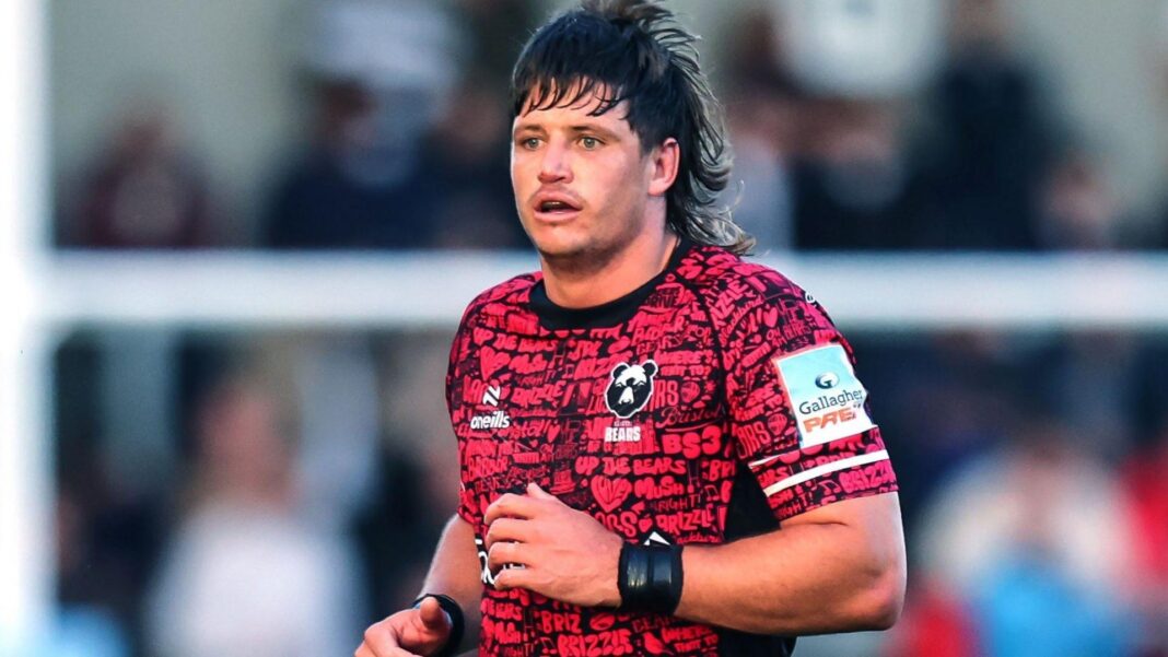 Janse van Rensburg agrees new Bristol deal Benhard Janse van Rensburg in a red mottled Bristol Bears shirt